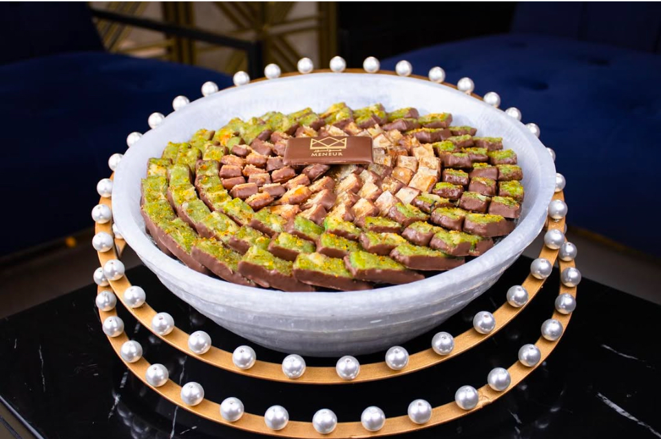صينية ضيافة من مونور
